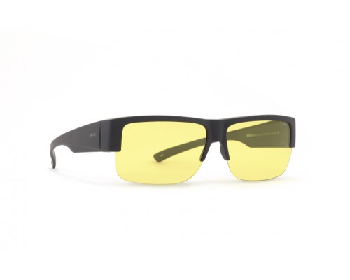 Солнцезащитные очки поляризованные с чехлом INVU E2602D